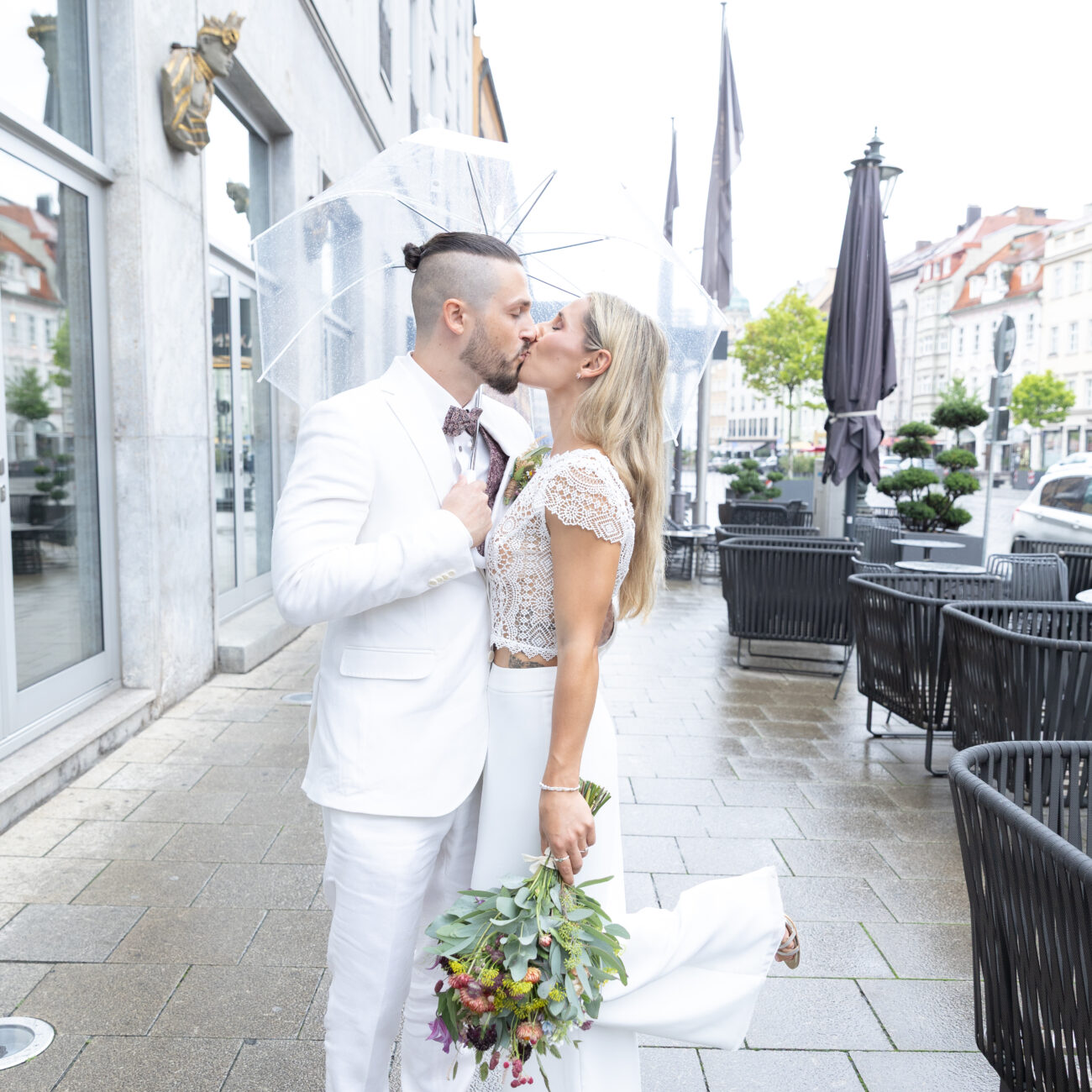 Brautpaar auf der Augsburger Maxstraße